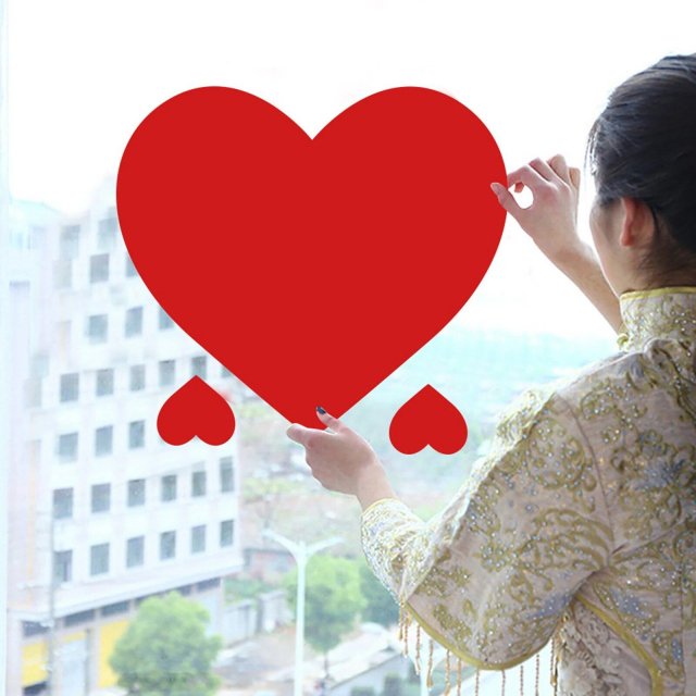 Enchanting Hearts Valentine's Day Wall Decal - Image 4