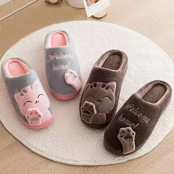 Cozy Cute Cat Fleece-Lined Winter Slippers