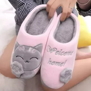 Cozy Cute Cat Fleece-Lined Winter Slippers