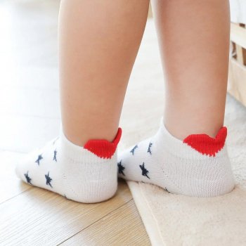 Adorable Heart-Patterned Kids' Socks