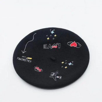 Chic Vintage Wool Beret