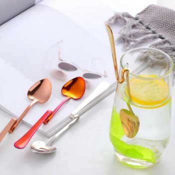 Elegant Heart-Shaped Hanging Cup Spoons