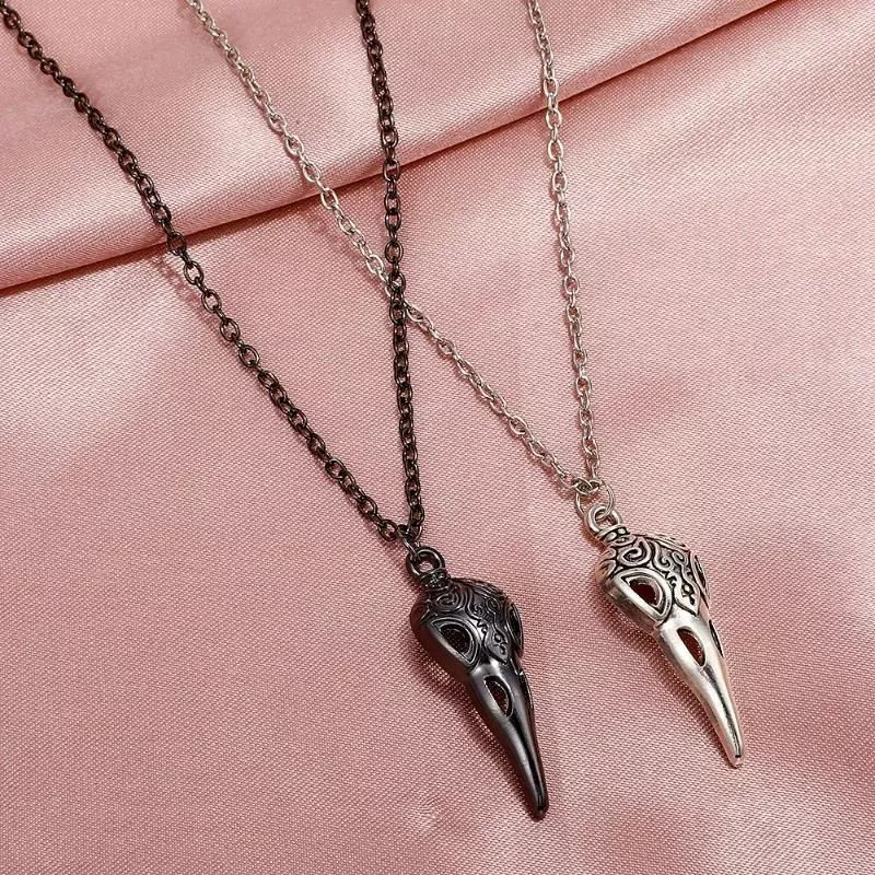 Vintage Gothic Accessories for Women Couples Matching Necklace White Black Dragon Wing Heart Pendant Hip-hop Punk Party Jewelry