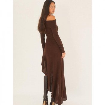Elegant Off-Shoulder Ruffle Dress
