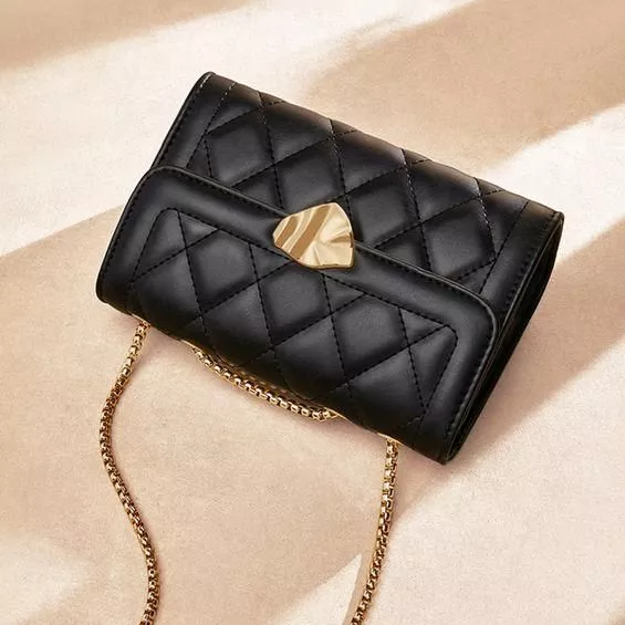 79649-6aed42