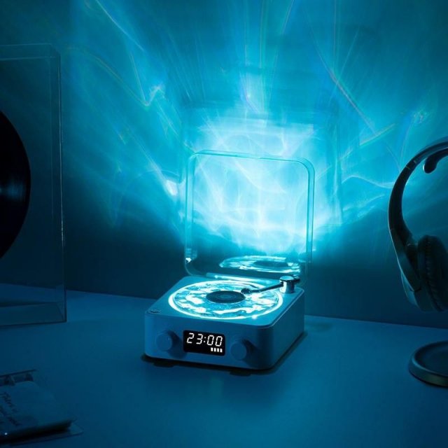 Portable Vintage Bluetooth Speaker with White Noise & RGB Light - Image 3