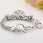Fashionable Heart-Shaped Ladies' Bracelet Watch - Image 4