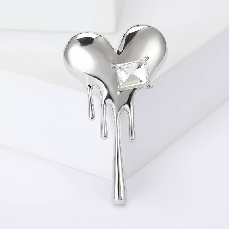 Beaut&Berry Valentine Day Love Brooches for Women Unisex High Quality Cubic Rhinestone Heart Pins Party Casual Accessories