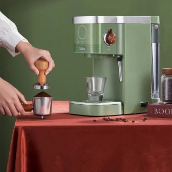 Italian Espresso Coffee Machine: Semi-Automatic Capsule Brewer