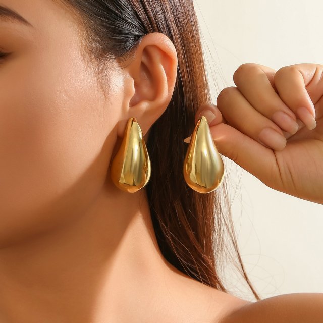 Trendy Gold Chunky Water Drop Dome Stud Earrings - Image 2