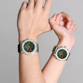 Silicone Band Quartz Watch