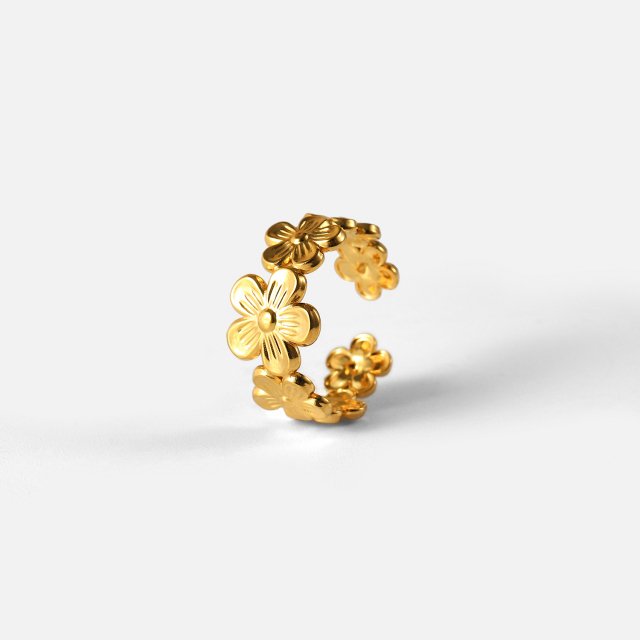 Chic 18K Gold-Plated Stainless Steel Adjustable Flower Ring - Image 3