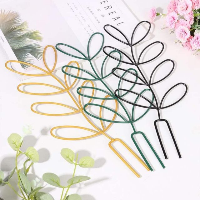 Leaf Shape Plant Trellis - Image 3