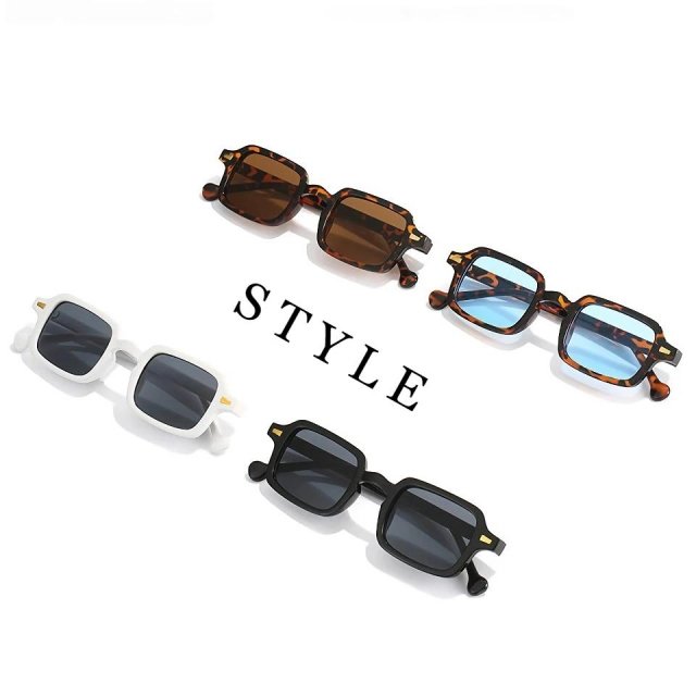 UV400 Square Gradient Sunglasses - Image 2