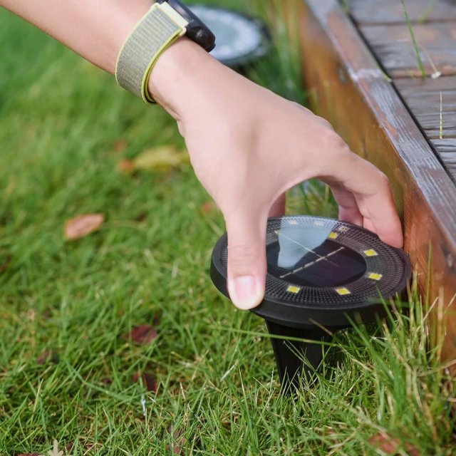 Solar Power Ground Lights - Image 5