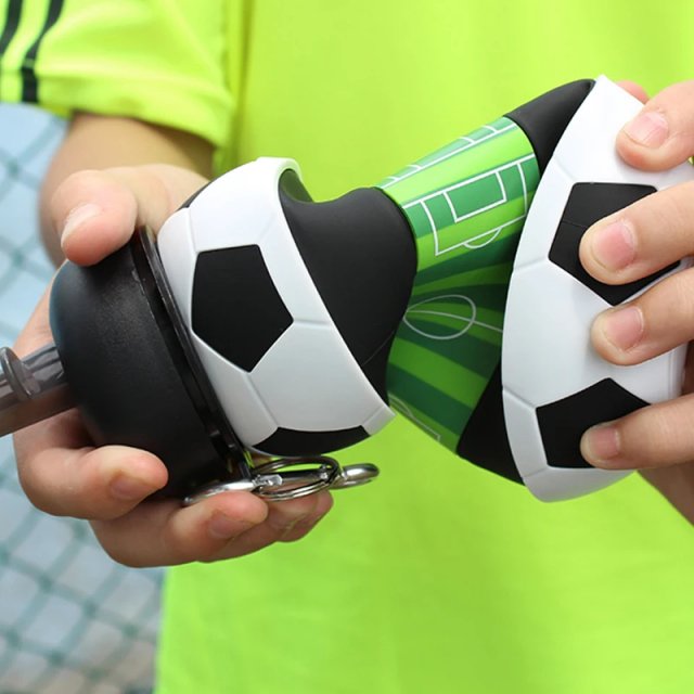 Sporty Foldable Silicone Water Bottle - Image 7