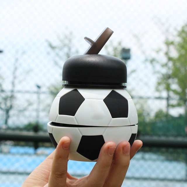 Sporty Foldable Silicone Water Bottle - Image 6