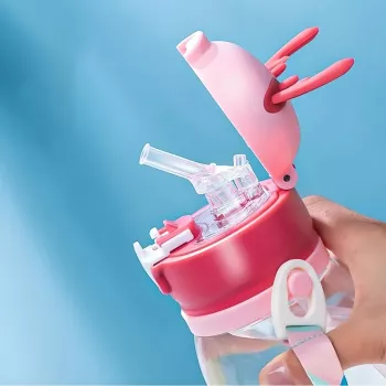 600ml Cartoon Antler Sippy Cup for Kids