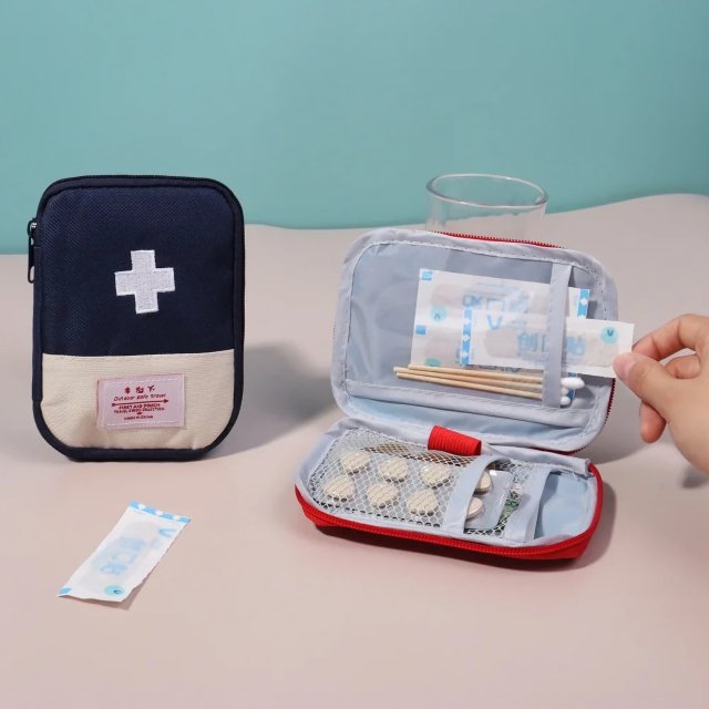 Portable Medicine Bag - Image 5
