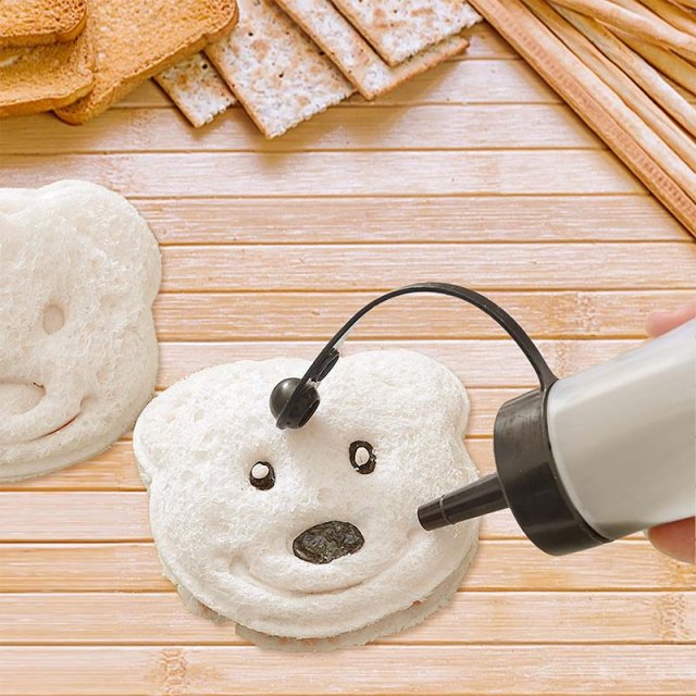 Bear-Shaped Sandwich Cutter - Image 7