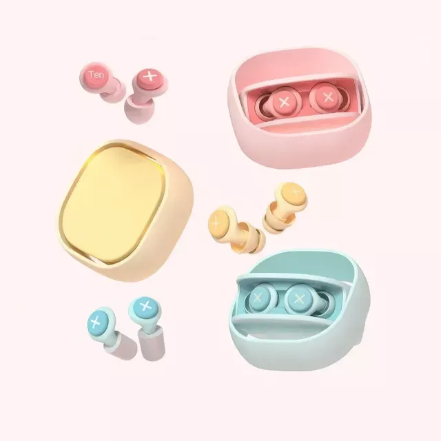 Silicone Sleep Noise Cancelling Ear Plugs - Image 3