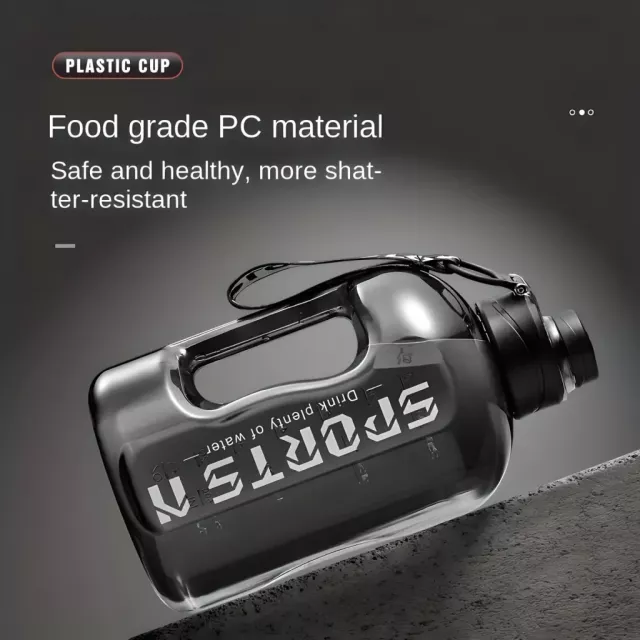 Large Capacity Leakproof Fitness Bottle for Sports and Travel - Image 4