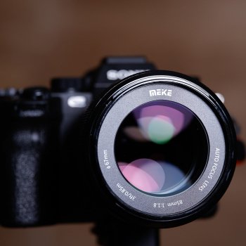 Professional 85mm F1.8 Auto Focus Lens for Mirrorless Cameras - Perfect for Portraits & More