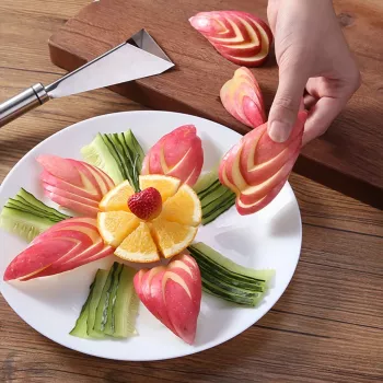 Professional Stainless Steel Triangular Fruit Carving Knife