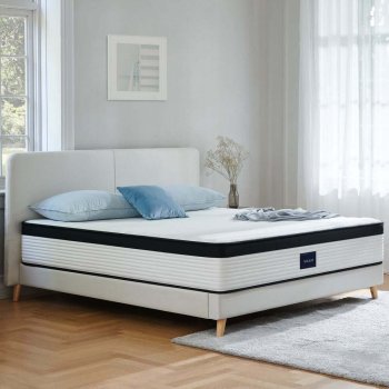 Queen Size 12-inch Innerspring Mattress - Ultimate Comfort & Motion Isolation