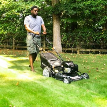 Self-Propelled Gas Lawn Mower with 22-Inch Steel Deck