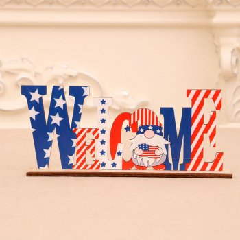 Patriotic Wooden Decorations for Festive Occasions