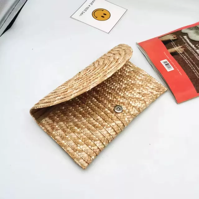 Women's Grass Woven Large Capacity Clutch Bag - Image 4