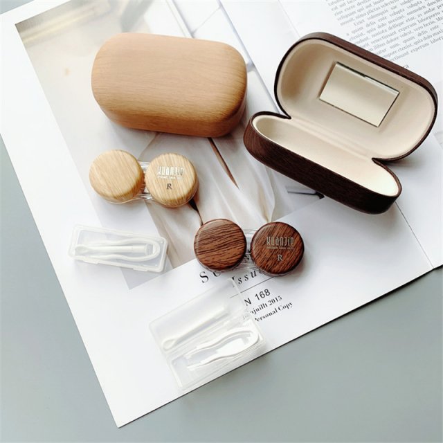 Retro Wood Grain Contact Lens Case - Image 3