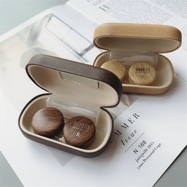 Retro Wood Grain Contact Lens Case - Image 5