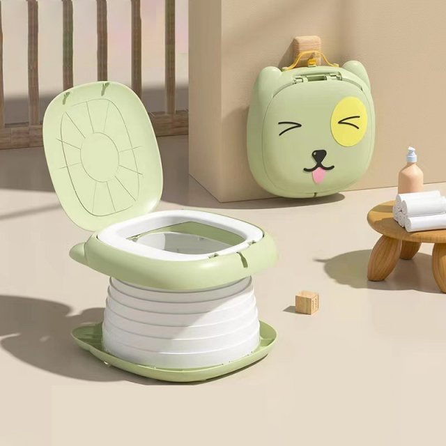 Children’s Folding Travel Toilet - Image 3