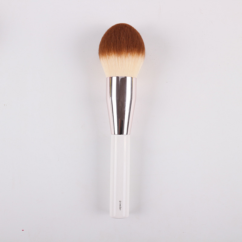 The powder brush