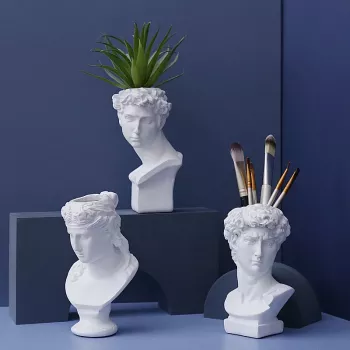 Retro White Statue Pen Holder and Desk Organizer