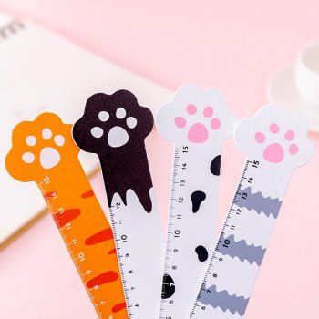 Adorable Cat Claw Wooden Ruler - Perfect for Students and Office Use