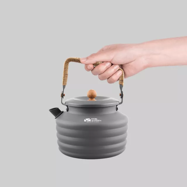 High-Capacity 1.3L Outdoor Aluminum Alloy Kettle with Beech Handle - Image 3