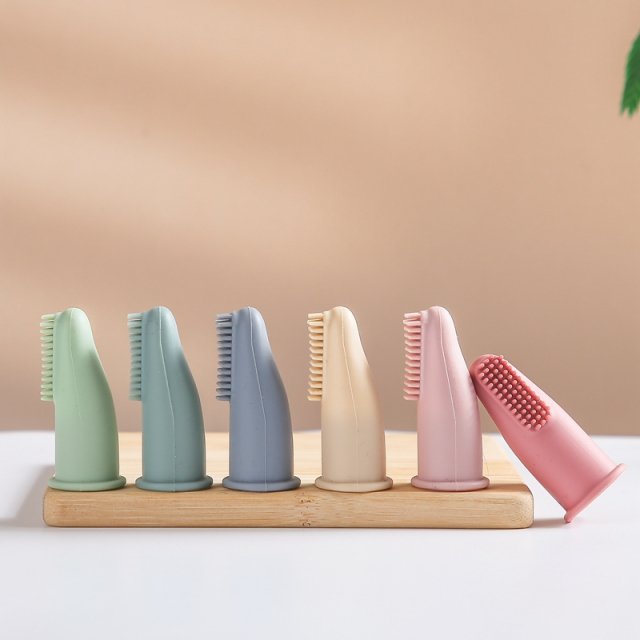 Silicone Finger Toothbrush - Image 3