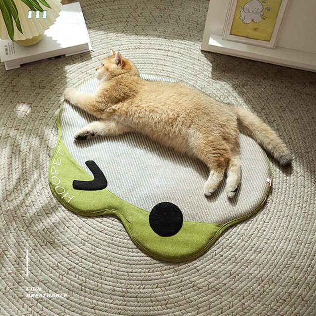 Frog-Shaped Cat and Dog Cooling Mat