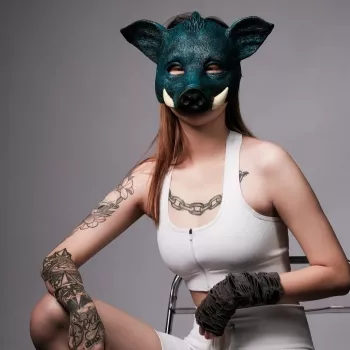Full Face Boar Mask - Unisex Pig Mask for Halloween, Cosplay, and Horror Props