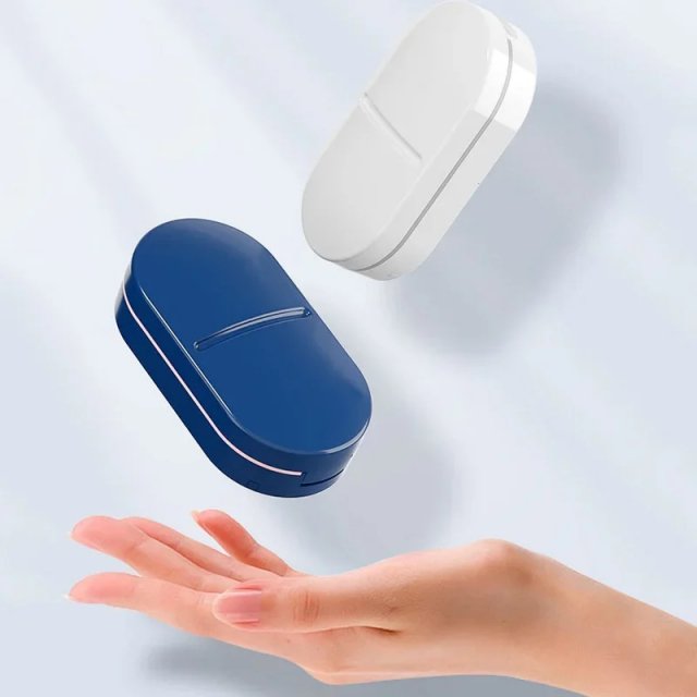 Portable 2-in-1 Pill Cutter and Storage Box – Mini Medicine Divider and Crusher - Image 3