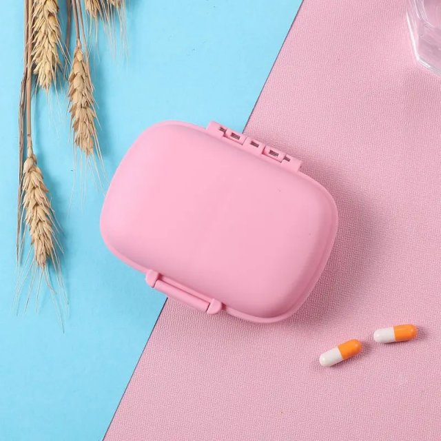 8-Grid Travel Pill Box Organizer with Seal Ring – Wheat Straw Medicine Container - Image 5