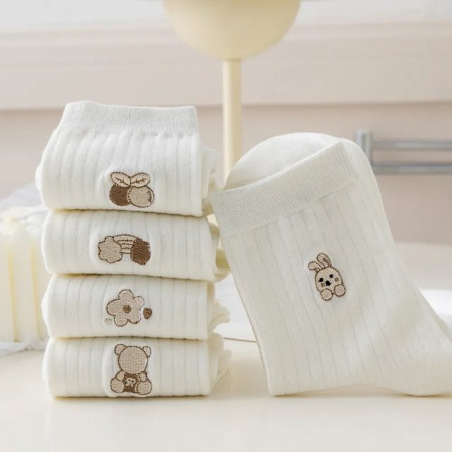 5 Pairs Women's Cute Cartoon Socks - Image 4