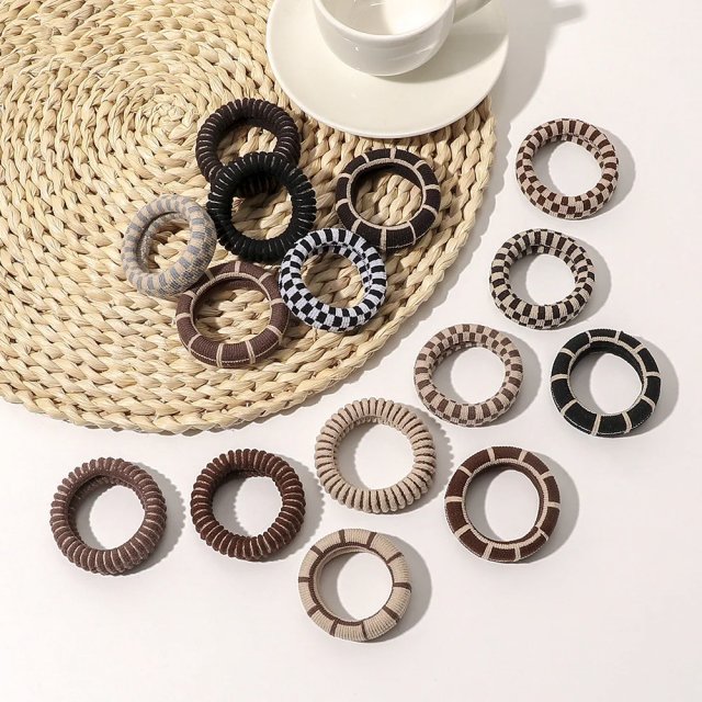 Knitted Lattice High Elastic Hair Bands – Stylish Scrunchies for Women - Image 3