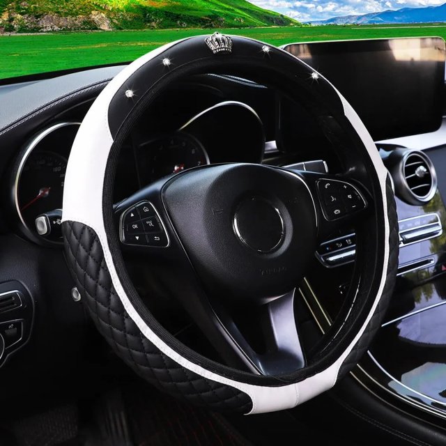 Artificial Diamond Crown Steering Wheel Cover - Image 5