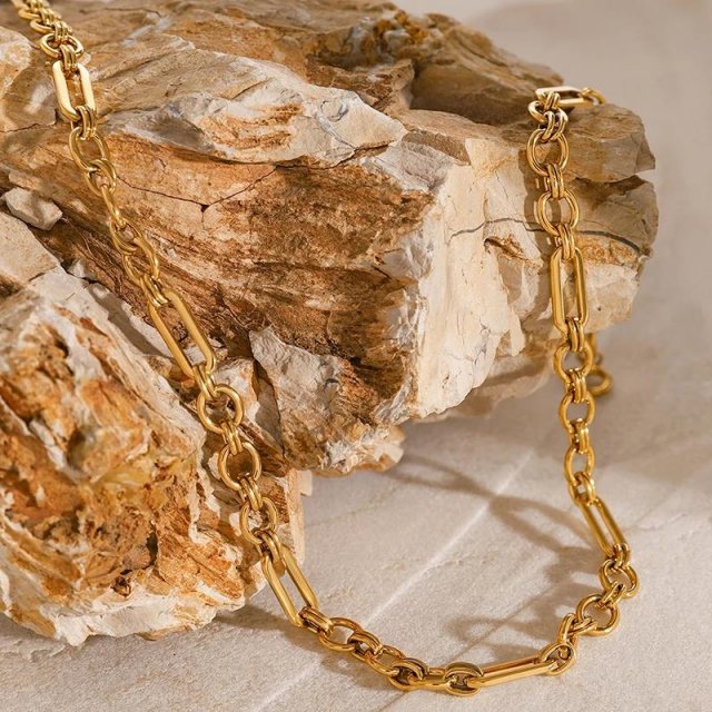 18K Gold Plated Stainless Steel Waterproof Paperclip Necklace for Women - Image 4