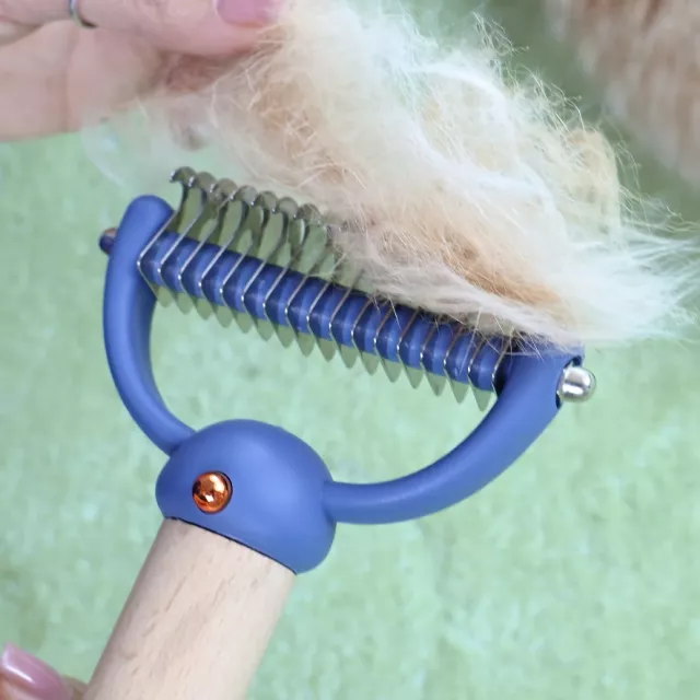 Double-Sided Pet Hair Comb with Wooden Handle - Image 4