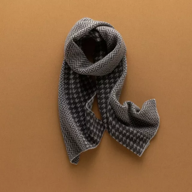 Luxurious 100% Cashmere Knit Winter Scarf - Image 6